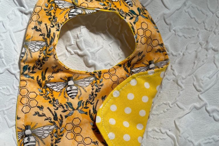 Double-Sided Bibs